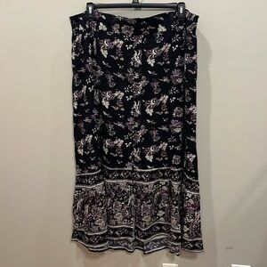 Wonderly Floral Maxi Skirt Front Buttons